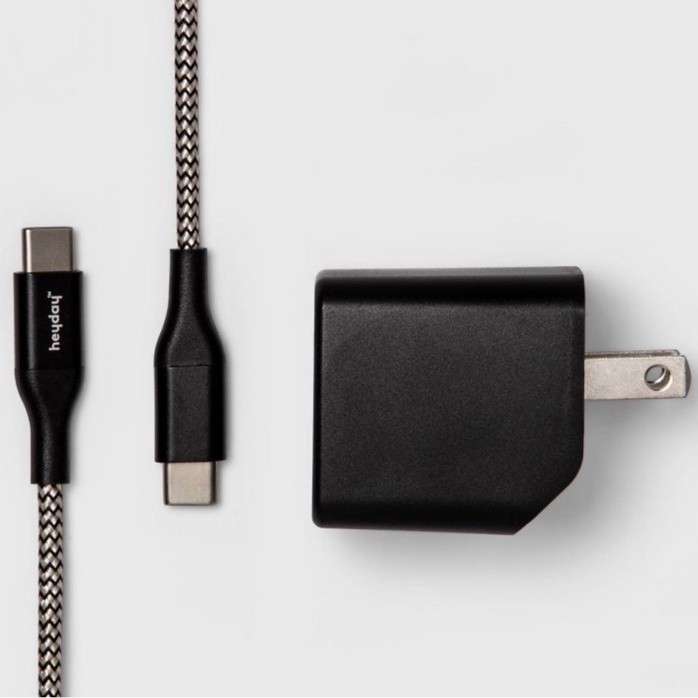 Heyday Type C Dual Charging Block‎ Apple iPhone/iPad In Black MSRP $30 NIB